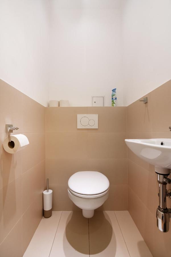 Ferienwohnung Absolute Ruhelage im Zentrum mit Parkplatz Wien Exterior foto