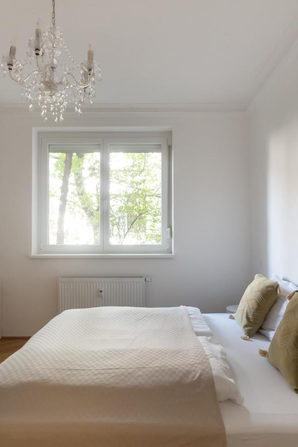 Ferienwohnung Absolute Ruhelage im Zentrum mit Parkplatz Wien Exterior foto