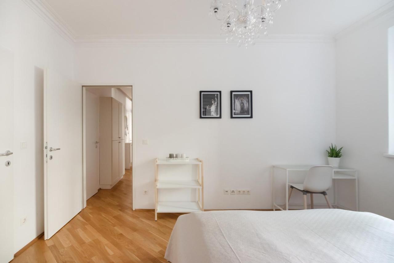 Ferienwohnung Absolute Ruhelage im Zentrum mit Parkplatz Wien Exterior foto