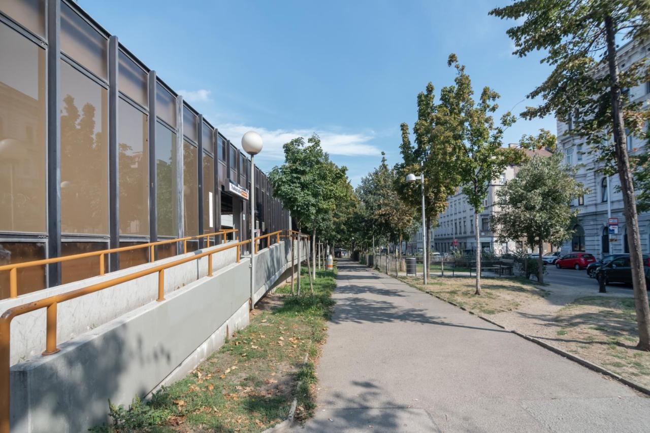 Ferienwohnung Absolute Ruhelage im Zentrum mit Parkplatz Wien Exterior foto